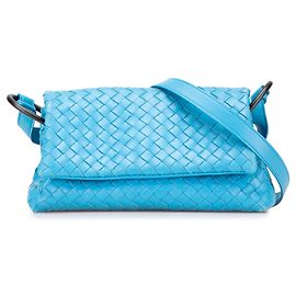 Bottega Veneta Crossbody em Nappa Azul Intrecciato