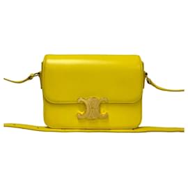 Mini borsa a spalla in pelle di vitello con hardware logo Triomphe di Celine Teen - Céline