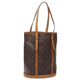 LOUIS VUITTON Sac à épaule Monogram Bucket GM M42236 LV Auth 135369