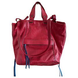 Gerard Darel Handtasche aus rotem Leder