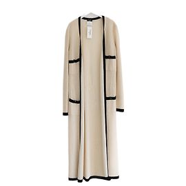 Chanel Crucero 2010 10C Abrigo Cardigan Crema & Negro