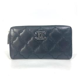 Cartera larga acolchada Chanel Coco Mark CC