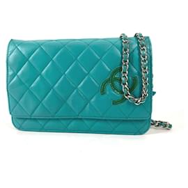 Portafoglio a catena matelassé Chanel CC Coco Mark