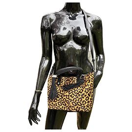 Borsa a mano Claudie Pierlot in pelle marrone nera