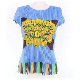 Issey Miyake PLEATS PLEASE T-Shirt Tropische Blume mit Fransen