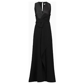 Vestido Max Mara, modelo Drapée Noire Circa 2010.