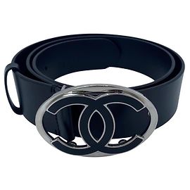 Cintura in pelle oval CC nera e argento di Chanel 2013, taglia 90/36