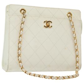 CHANEL Borsa a Spalla Matelassé in Pelle Caviar Oro Bianco CC Auth gh580