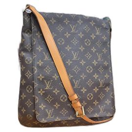 Louis Vuitton Musette Monogram Marrón