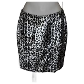 Falda Versus de piel ecológica mezcla de algodón Talla 44