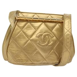 Borsa a Spalla CHANEL in Pelle di Agnello Oro CC Auth 140900