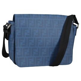 Bolso de hombro de lona Zucca FENDI PVC azul plata auténtico 135235M