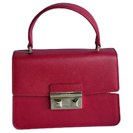 Furla Bella Handtasche rot aus Leder