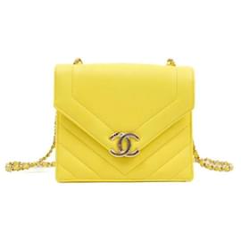 Chanel Bolsa de aba em couro de bezerro chevron pequena