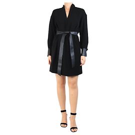 Vince Schwarzes bedrucktes V-Ausschnitt Kleid mit Gürtel - Größe S