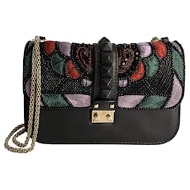 Sac à bandoulière en cuir de veau brodé Rockstud Glam lock grand modèle noir - Valentino Garavani