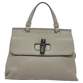 Gucci Bamboo Daily Top Handle Leder Medium