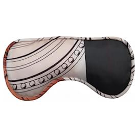 NEW HERMES GRAND TRALALA NIGHT TRAVEL MASK SILK BOX BAG SLEEPING MASK - Hermès