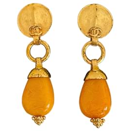 Chanel Maxi Ohrringe Gold mit Orangen Gripoix Perlen