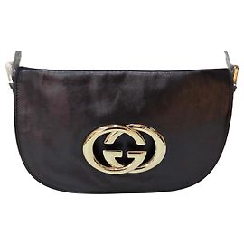 Borsa a tracolla Gucci GG in pelle nera