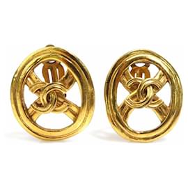 Orecchini a clip in metallo dorato Chanel Coco Mark