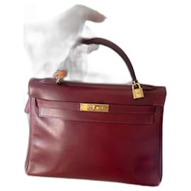 Borsa a mano Hermès Kelly 32 in pelle rosso scuro
