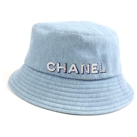 Bucket Hat aus Denim-Baumwolle mit Chanel-Logo aus Pailletten