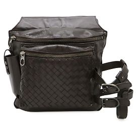 Bolso de cintura de cuero Intrecciato de Bottega Veneta