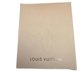 Louis Vuitton Scented Candle Silvery