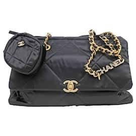 Borsa Tote Bowling Grande Chanel Nera in Satin