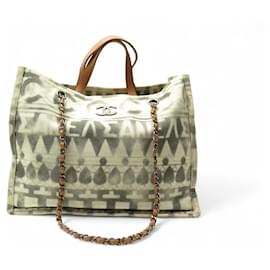 CHANEL DEAUVILLE ILIAD MM GREY CANVAS SHOPPING TOTE BAG - Chanel