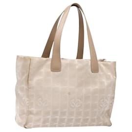 CHANEL Nuova linea da viaggio Borsa a mano in nylon beige argento CC Auth 141486