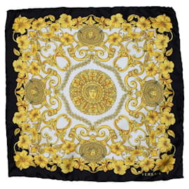 Versace, pochette con stampa barocca