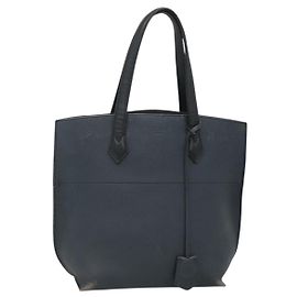 FENDI Bolsa de compras All In de cuero azul marino Auth 141928