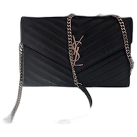 Saint Laurent Cassandre Portafoglio a Catena Nero in Pelle