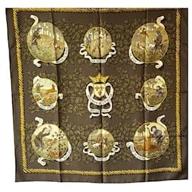 Hermès Seidenschal Terms of Venery Gold Elfenbein Dunkelbraun