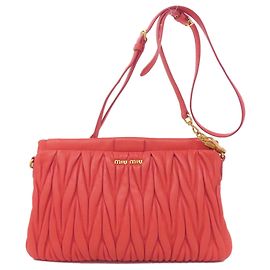 Borsa a Spalla in Pelle Matelassé Miu Miu