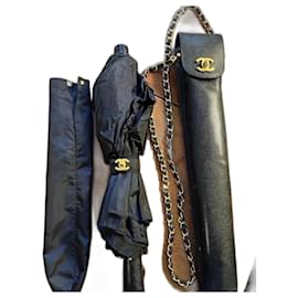 Set ombrello Chanel pelle caviar nero