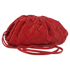 Schultertasche aus rotem Leder INTRECCIATO von BOTTEGA VENETA Auth 141432 - Autre Marque