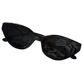 Occhiali da sole Thierry Lasry Acidity-101 Neri a Farfalla
