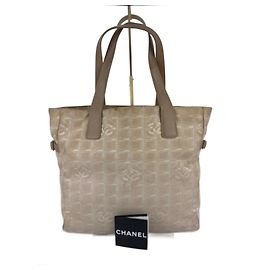Bolsa de ombro Chanel em lona e couro 258