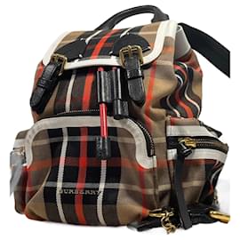 BURBERRY Nova Check Rucksack aus Canvas in Braun - Burberry
