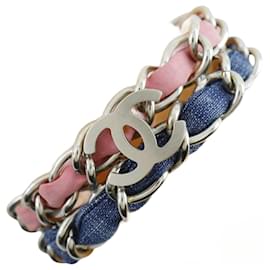 Pulsera de cadena Coco mark 2 en metal y denim de Chanel