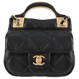 Portafoglio a catena Chanel Lady Handle in pelle di vitello trapuntata