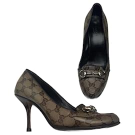 Pumps in pelle monogramma Horsebit vintage Gucci beige marrone 37