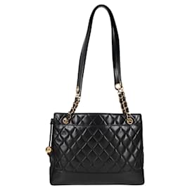 Bolso de compras vintage Chanel de piel de cordero acolchada mediana
