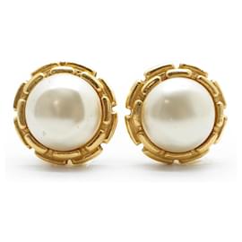 Orecchini a clip rotondi in perle artificiali vintage - Chanel