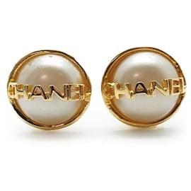 Chanel Orecchini a clip con logo in perle artificiali