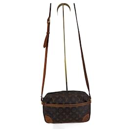 Borsa a spalla Louis Vuitton in pelle marrone 270