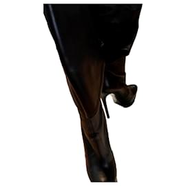HOHE ABSATZSTIEFEL ÜBER DEM KNIE - Casadei